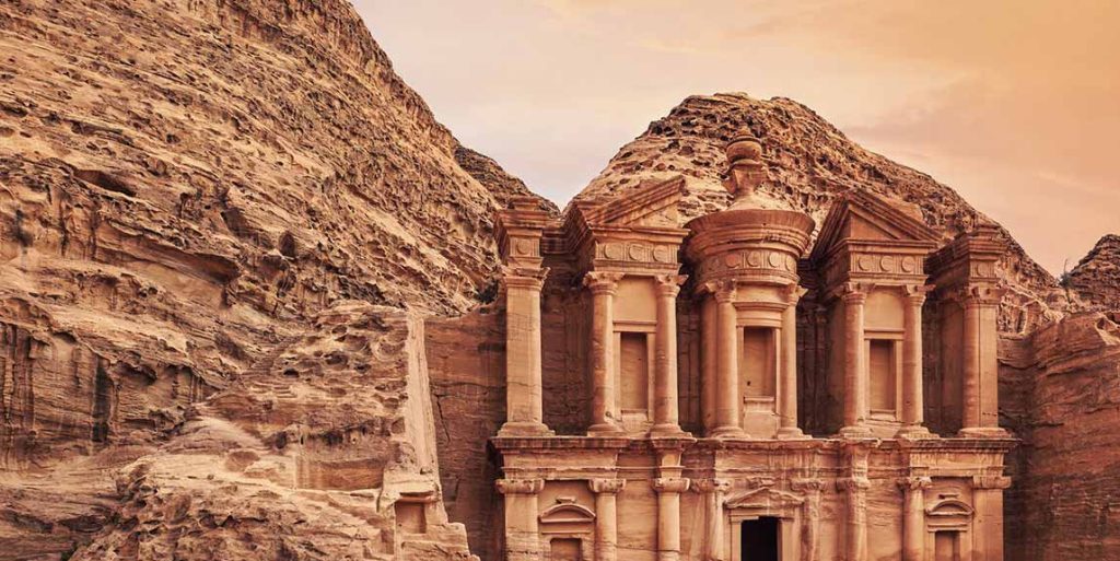 The Seven Wonders of the World petra jordan treasury al khazneh